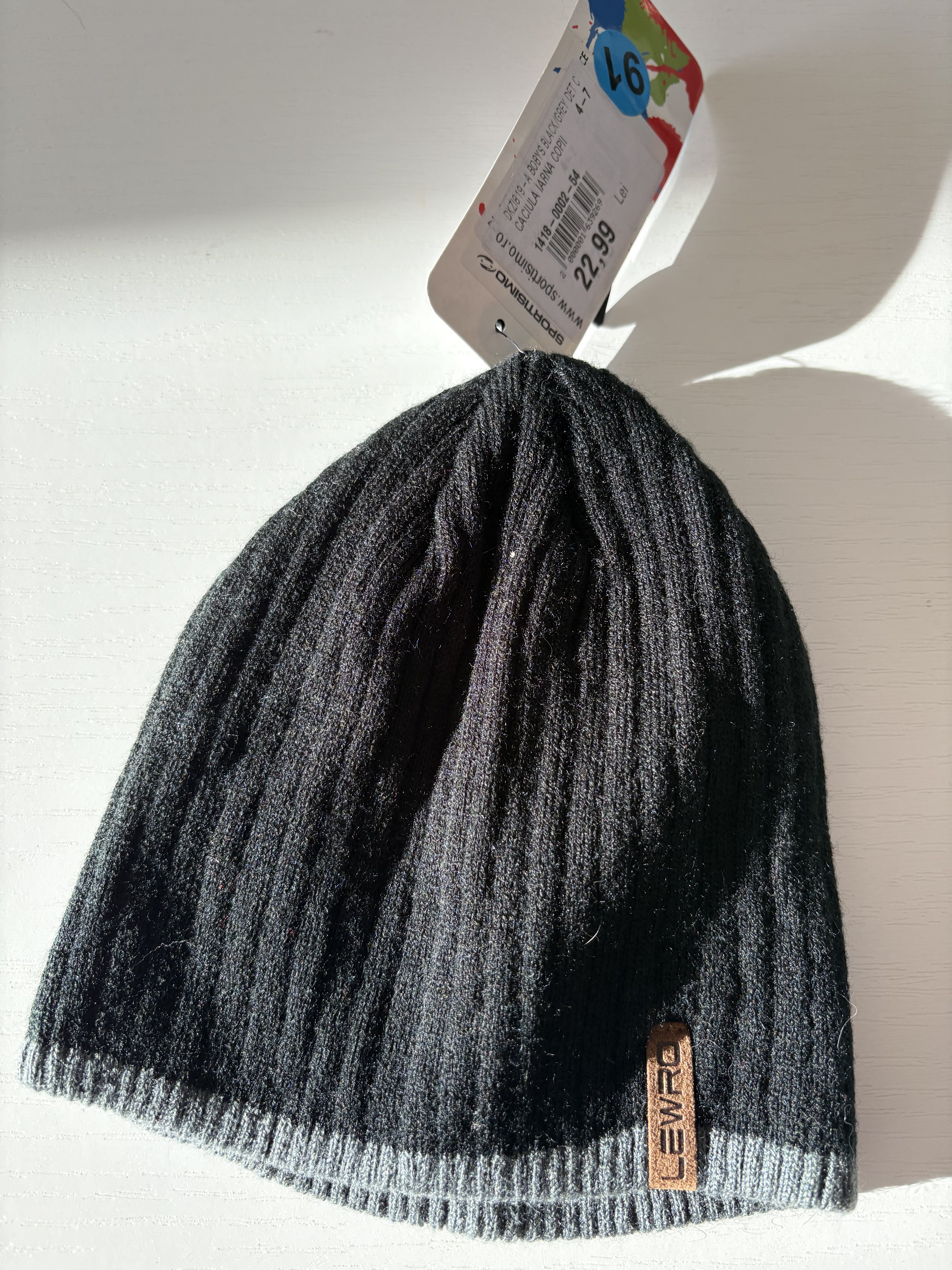 Children's black hat Children's black hat